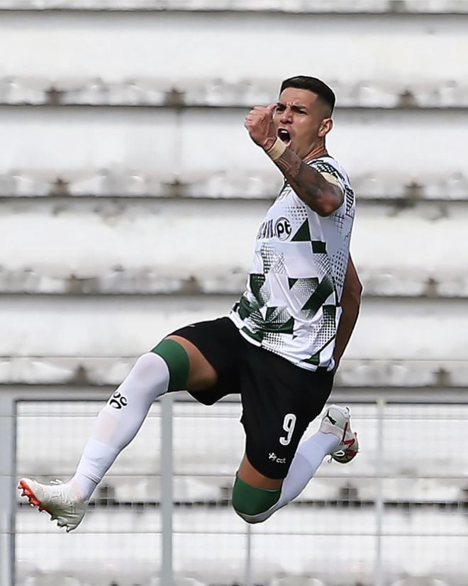 菲尼克斯太阳迎法甲关键赛，集结日回应争议，目标明确，赛季目标并未改变的简单介绍